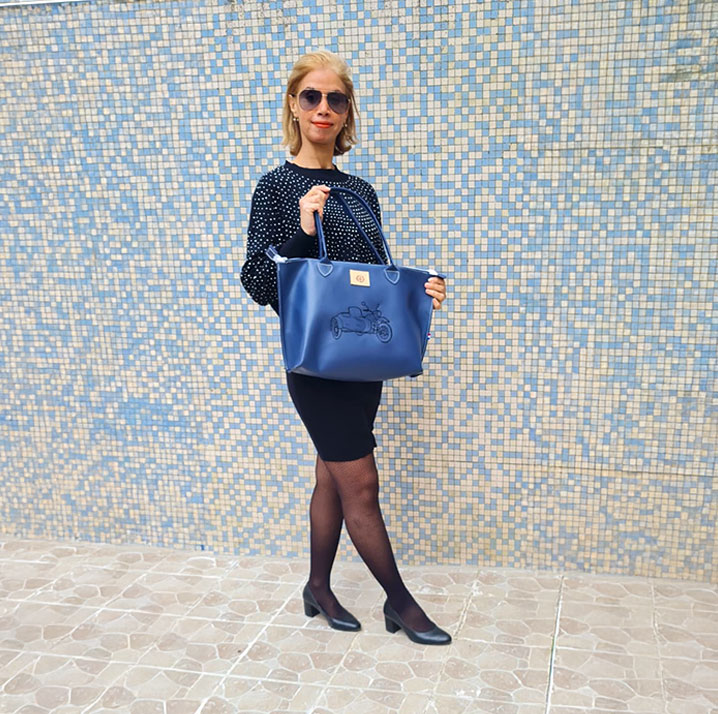 grand sac à main bleu