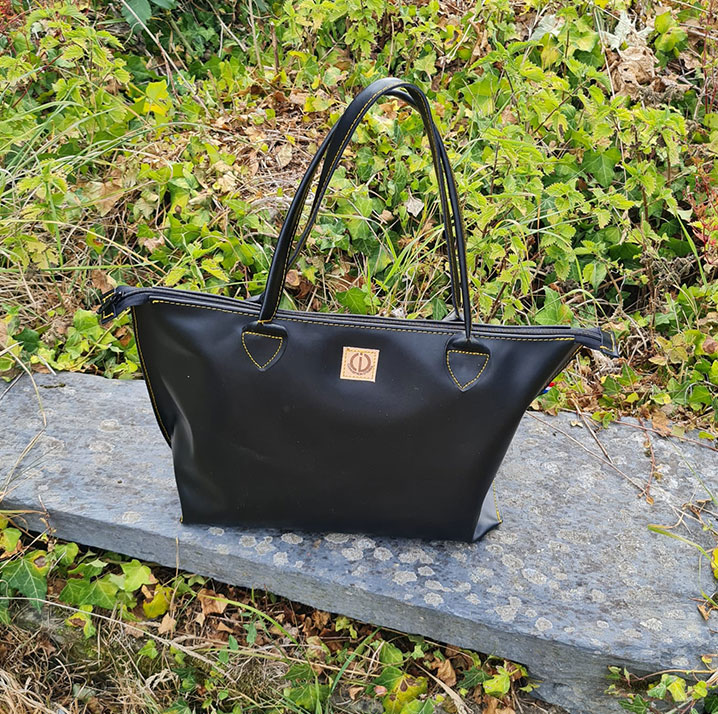 Grand-Simplicimo-noir--sac-8 sac à main