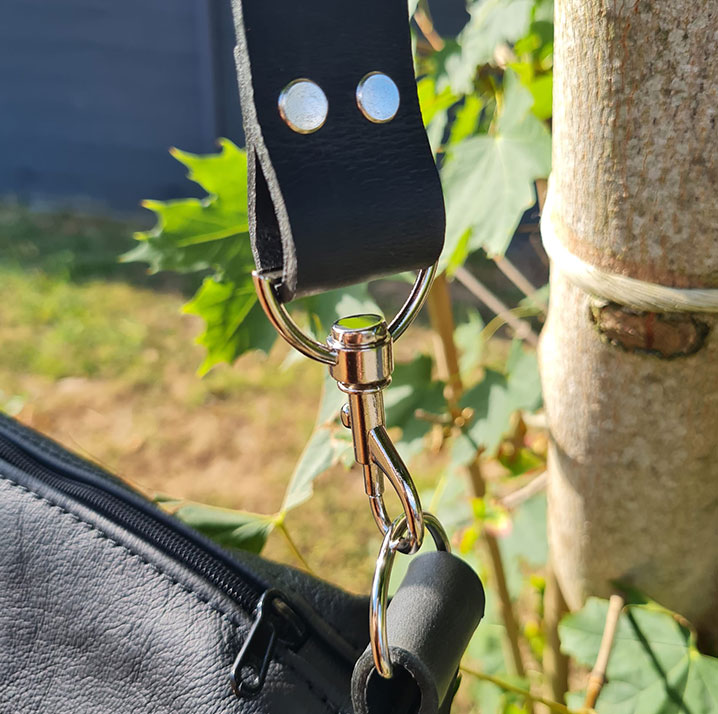 sac-fulkerien-en-noir--avec-doublure broderie-boussole-3