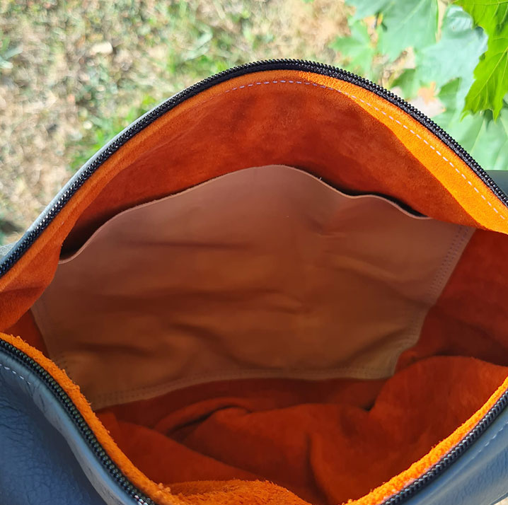 sac-fulkerien-en-noir-avec-femme-fleur-v5