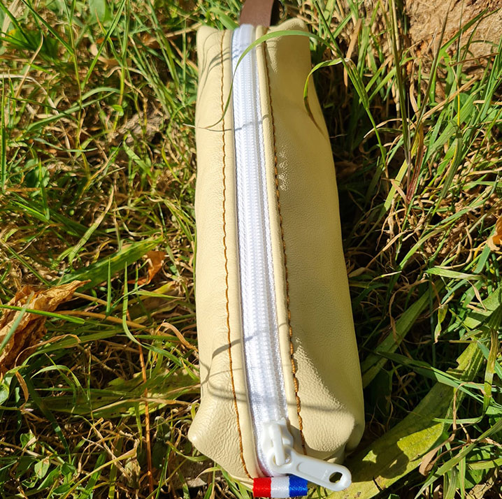 trousse-carrée--cappucino-2